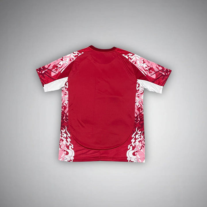 Manchester United "Flare of '99" Premium Kit